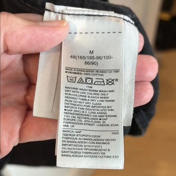 GAP Black Casual Button Down Shirt - Picture 3 of 6